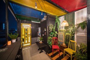 Khuôn viên nơi lưu trú