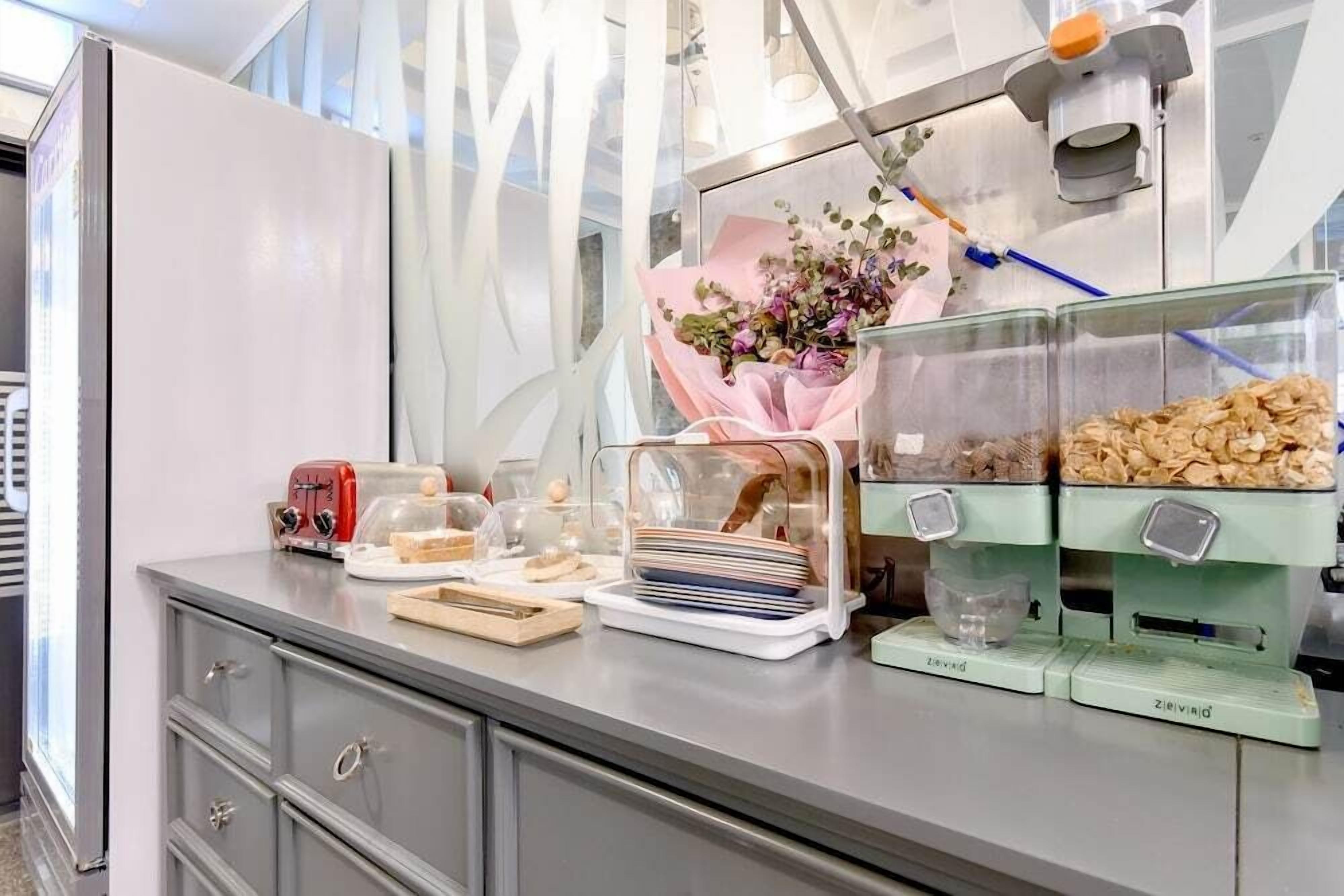 تناول الطعام