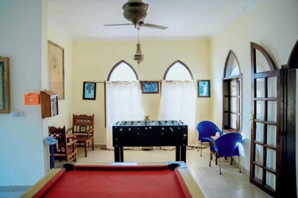 Spielezimmer