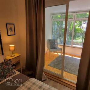 Room - F3 Hostels (Cascais)