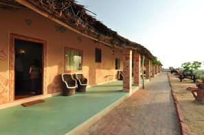 Terrace/patio - Aaram Baagh Agra On Pachar Group (Pushkar)