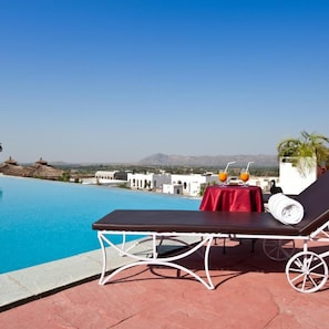 Outdoor pool - Aaram Baagh Agra On Pachar Group (Pushkar)