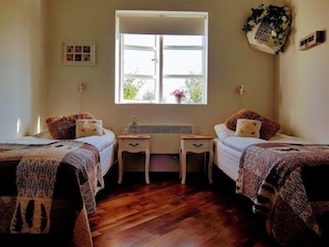 Room - Skálatjörn Homestay (Selfoss)