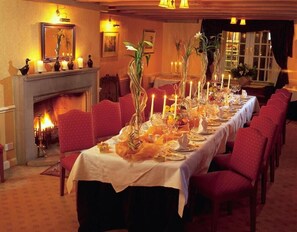 Banquet hall - Roman Camp Hotel (Callander)