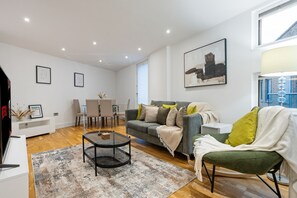 TV - 25% OFF! | City Wide Views | 3B Canary Wharf (Greater London)