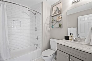 Shower, towels - 2BR Home w/ Fenced Backyard, Minutes to Uptown (Charlotte)