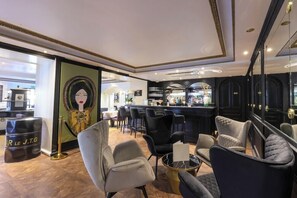 酒吧（店内）