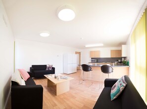 Living area - Cityheart Fort William- Campus Accommodation (Fort William)