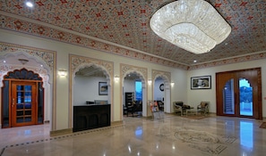 Lobby - The Tigress Spa and Resort (Sawai Madhopur)
