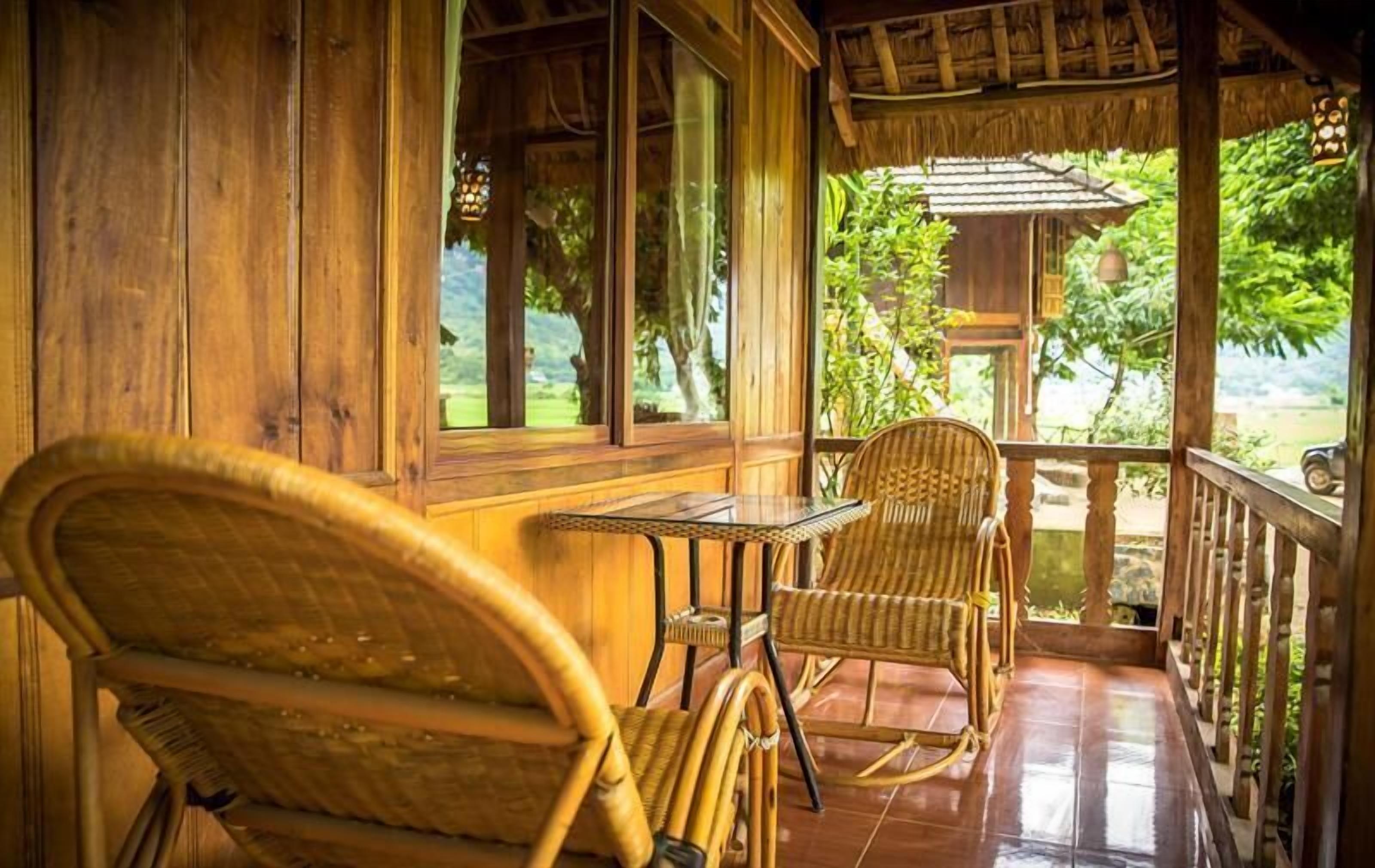 المنطقة المحيطة بالمنشأة