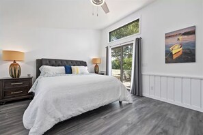 4 chambres, fer et planche à repasser, accès Internet, draps fournis