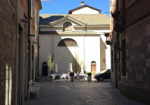Outdoor dining - Logicasa Old City Como (Como)