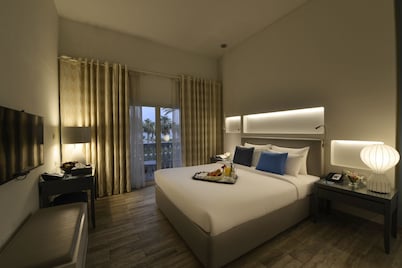 Sealine Beach, a Murwab Resort