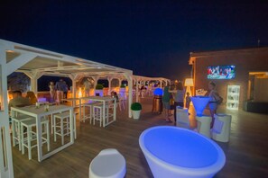 Outdoor dining - Ges Hotel (Constanta)