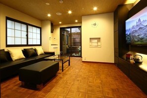 Living area - Machiya Kaemon Kyoto sta (Kyoto)