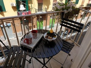 Outdoor dining - Mary''s Sweet Home Appartamento Napoli (Naples)