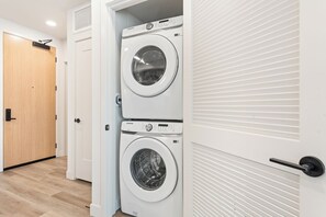 Interior - Stylish 1BR Apt near S. Coast Plaza • Prime View (Santa Ana)