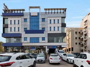 Exterior - OYO 12384 Hotel Serene Majestic (Hyderabad)