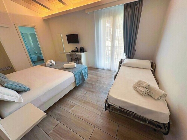 Room - La Torre del Mulino Accomodation (Tropea)