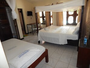 Room - Leinmach House (Mombasa)