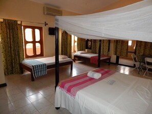 Room - Leinmach House (Mombasa)