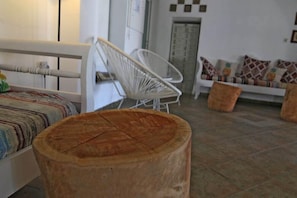 Interior - Armadoros Hotel / Ios Backpackers (Ios)