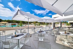 Outdoor dining - Camping Stella Maris (Umag)