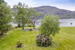 Property grounds - Harbour House B&B (Ullapool)