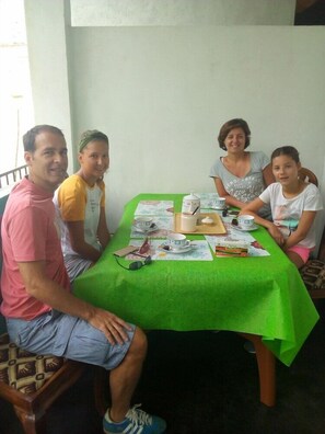 Dining - Silver Dome (Ella)