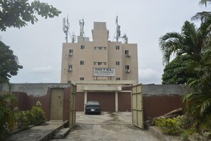 Exterior - Hotel La Citadelle (Abidjan)