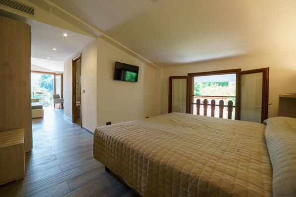 Room - Lago Bin (Rocchetta Nervina)