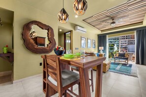Dining - Casa de Ranas Art Condo in the Romantic Zone (Puerto Vallarta)