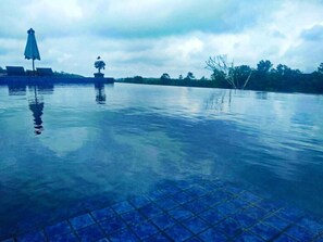 Pool - Dungkap Mount View (Penida Island)