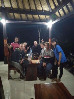 Outdoor dining - Dungkap Mount View (Penida Island)
