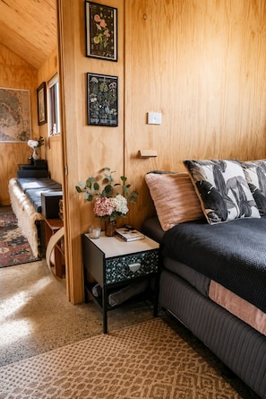 3 chambres, fer et planche à repasser, Wi-Fi, draps fournis