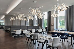 Dining - Courtyard Munich Garching (Garching)
