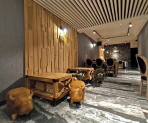 Interior - Shihlin Inn (Taipei)