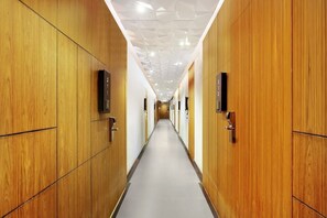 Interior - Keys Select by Lemon Tree Hotels (Ahmedabad)