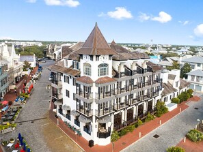 Exterior - GULF-FRONT w/ Private Beach! Private Pool, Hot Tub! Sleeps 24! (Rosemary Beach)