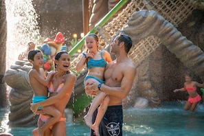 Pool - Europa-park Freizeitpark & Erlebnis-resort, Hotel Krønasår (Rust)