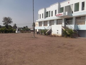 Exterior - Hotel Oasis (Daund)