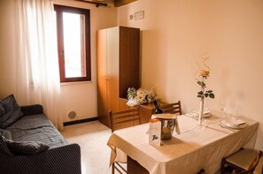 Interior - Da Franco (Nogarole Rocca)