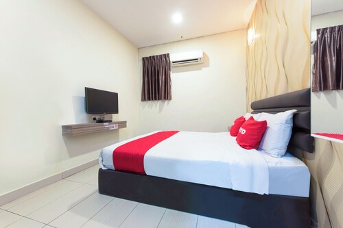 H3 Hotel