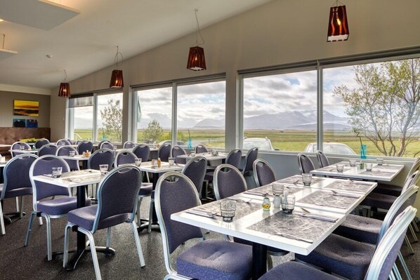 Dining - Brunnhóll Country Guesthouse (Höfn)