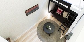 Interior - Trip Pod Takasago A (Fukuoka)