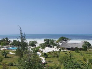 Beach - Jua Retreat - All Inclusive (Michamvi)