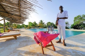 Outdoor pool - Jua Retreat - All Inclusive (Michamvi)