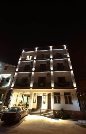 Exterior - Atskuri 60 Boutique Hotel (Tbilisi)