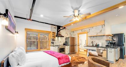 New! Lake McDonald Townhome. In Glacier National Park!