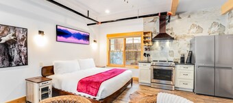 New! Lake McDonald Townhome. In Glacier National Park!